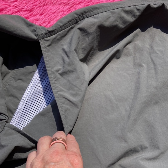 Columbia Performance Fishing Gear Bahama four pocket shirt in gray size L - Picture 5 of 5